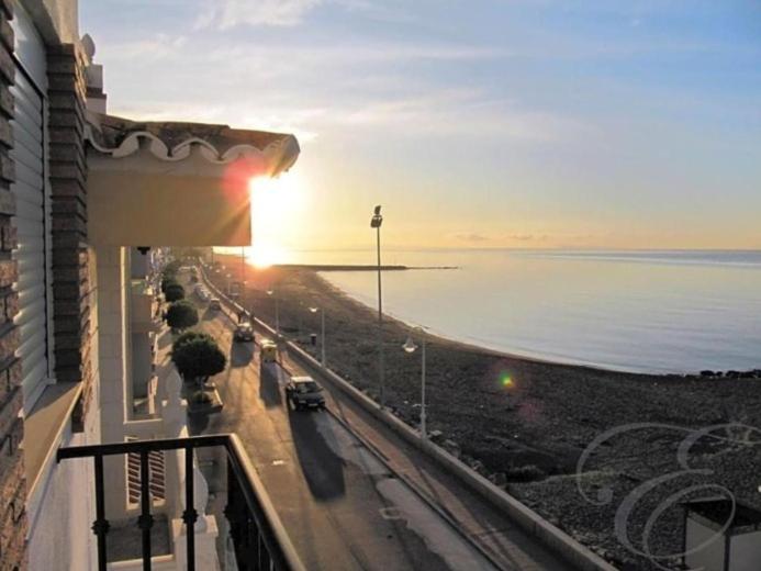 Algarrobo Costa Primera Linea De Playa Duplex ภายนอก รูปภาพ